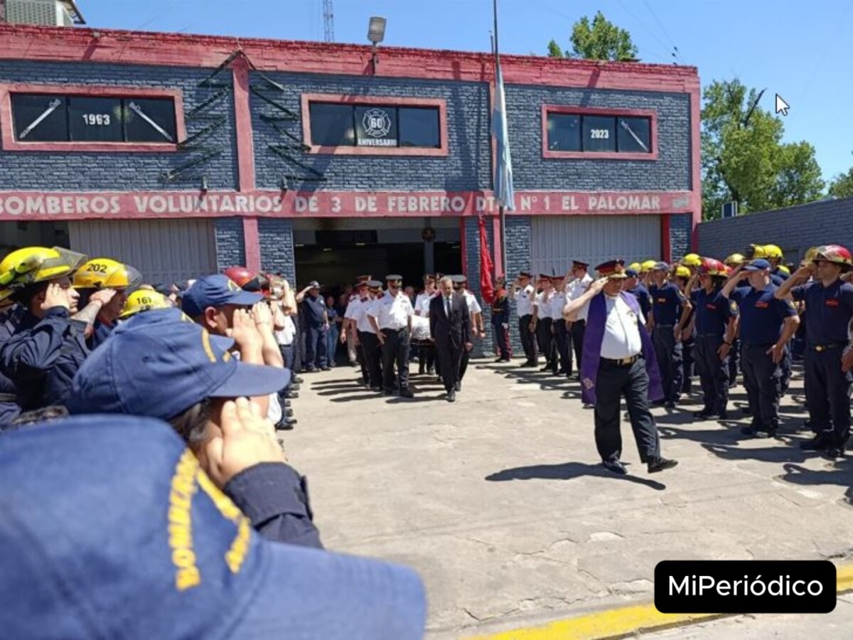 Tres de Febrero: Emotivo último adiós al subayudante Di Paolo - MI  PERIÓDICO - Últimas noticias de Argentina y del Mundo