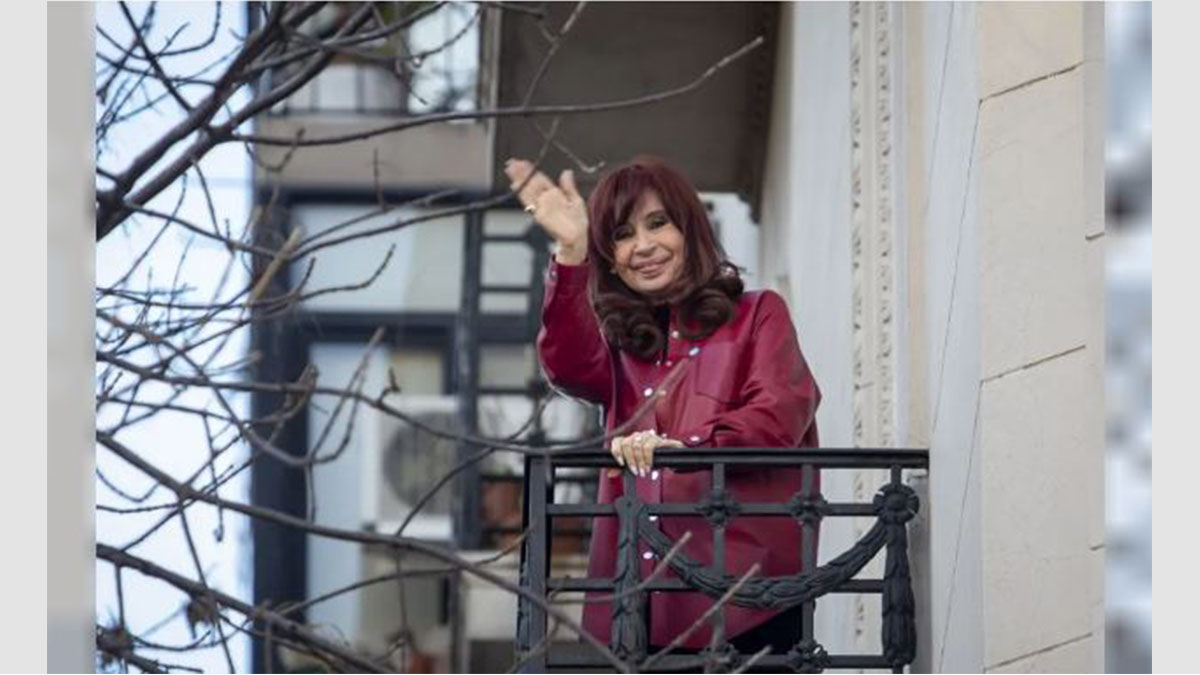 Cristina Kirchner en prisión domiciliaria durante el juicio a Cristina Kirchner