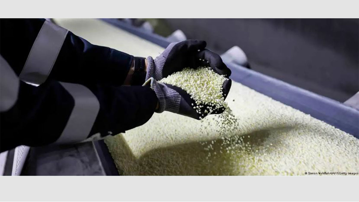 Cientos de miles de toneladas de urea y amoníaco retenidas por la guerra en Irán y los fertilizantes.