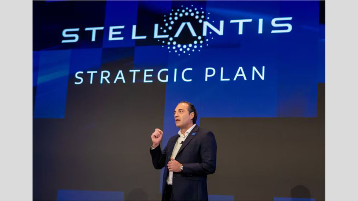 Presentación del plan Stellantis en Argentina con marcas Jeep, Fiat, RAM y Peugeot hasta 2030.