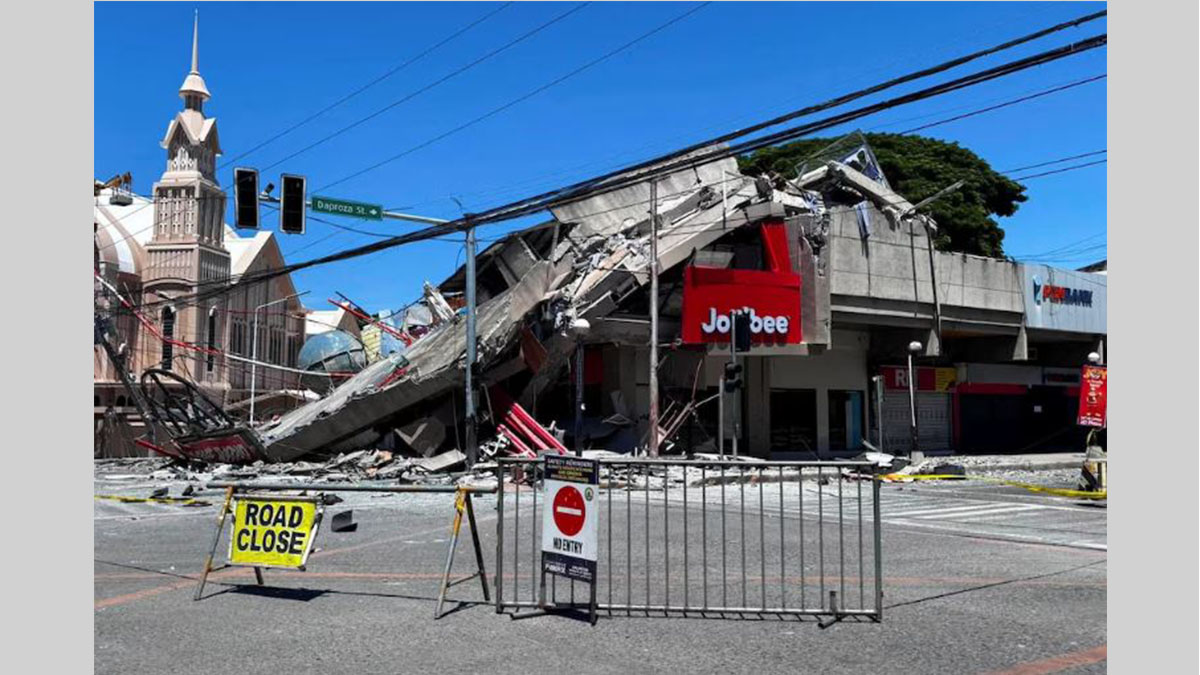Edificios derrumbados tras el terremoto en Filipinas hoy en la isla de Mindanao