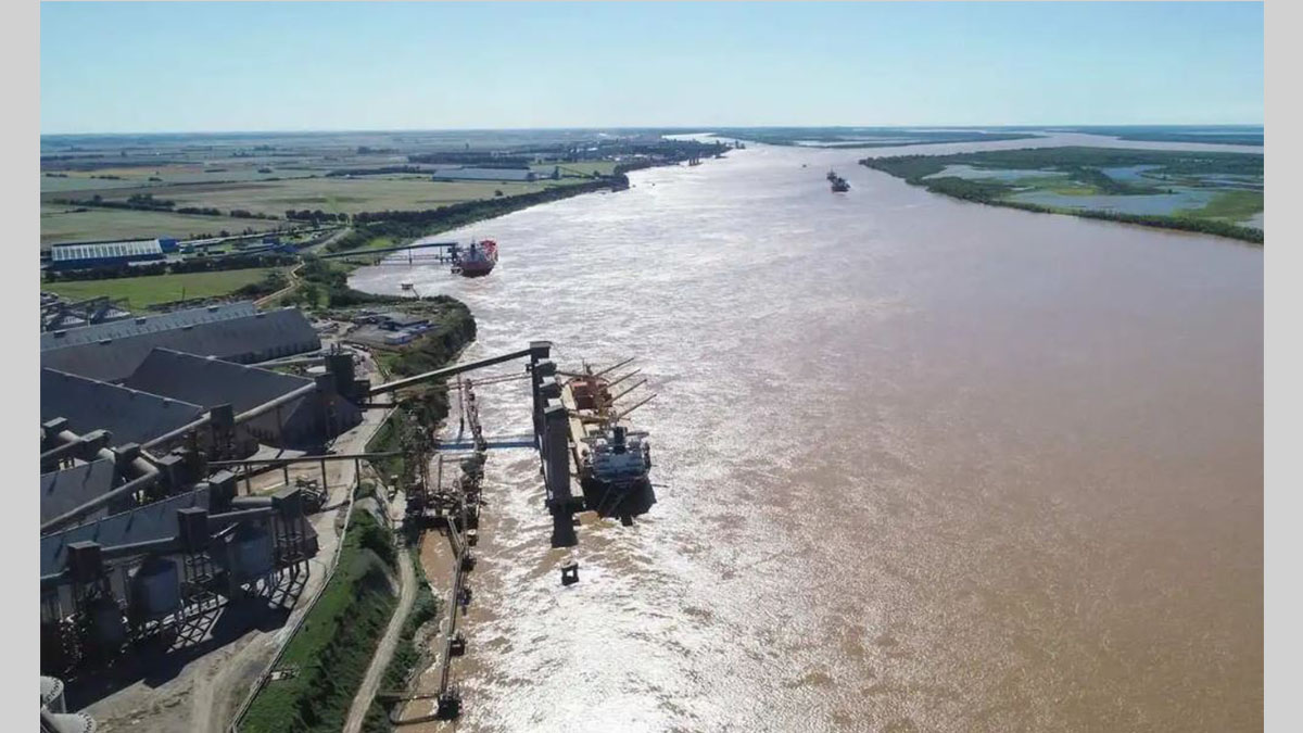 Hidrovía Paraguay-Paraná sistema navegable en Sudamérica con transporte fluvial de cargas y puertos estratégicos