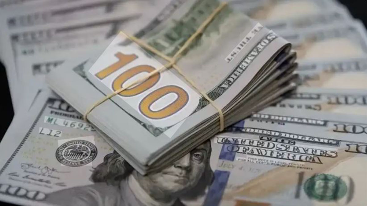 Pizarra de cotizaciones muestra al dólar en su valor máximo del año, con la divisa cerrando cerca de los $1.500.