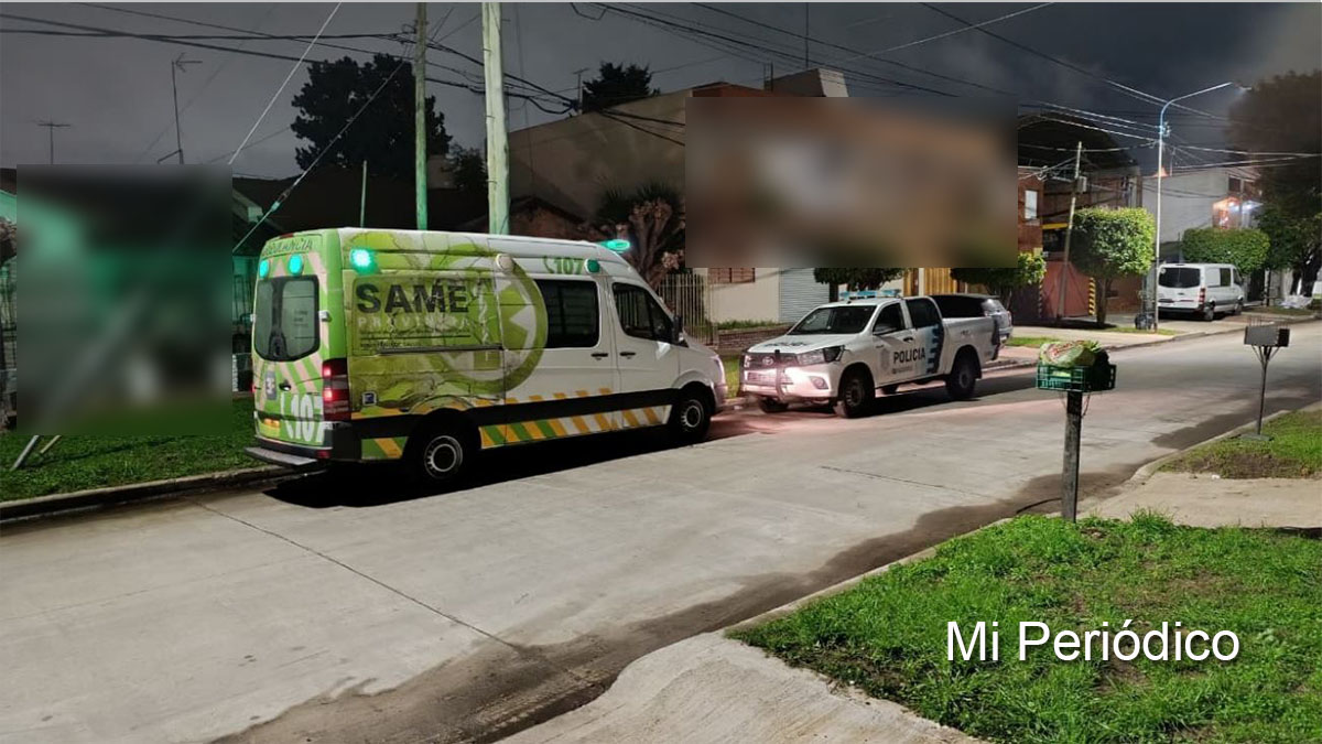 Violento robo en Loma Hermosa: patrulleros frente a la vivienda donde un matrimonio fue maniatado por delincuentes.