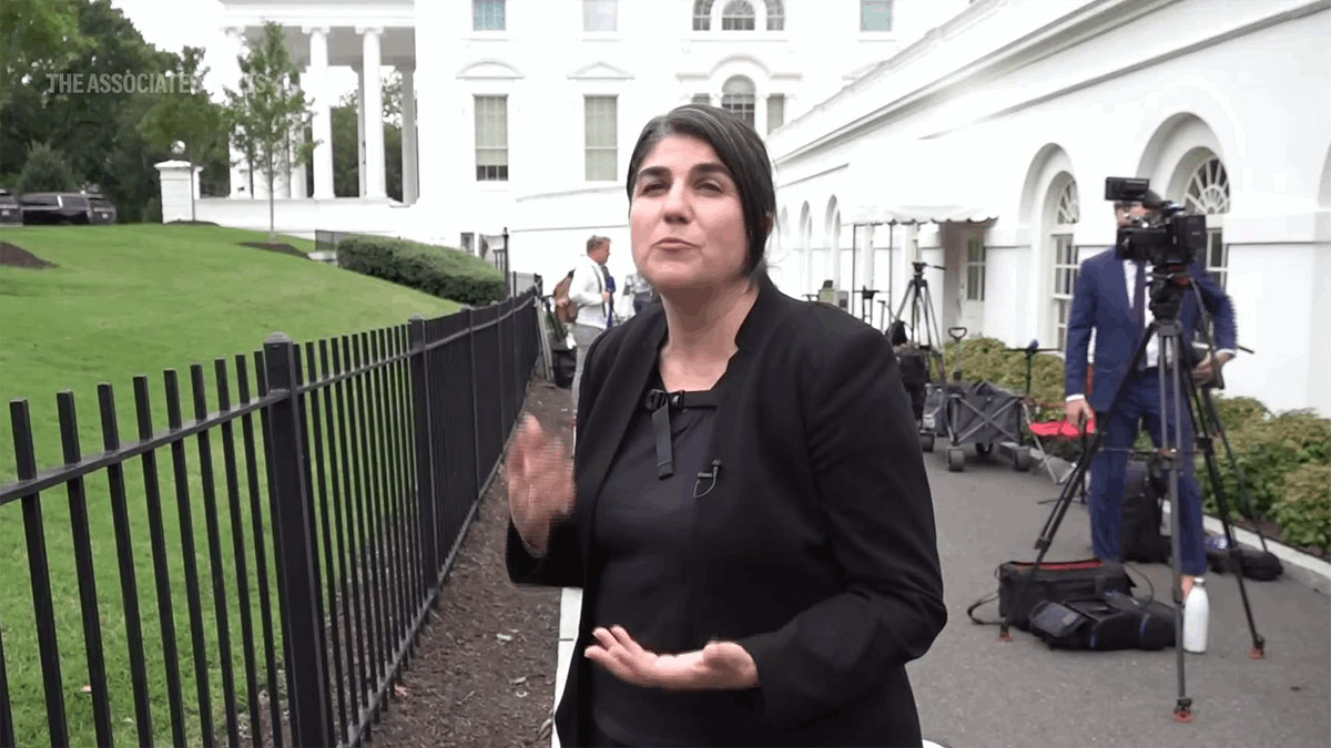 Credenciales de prensa restituidas a periodistas vetados por Trump