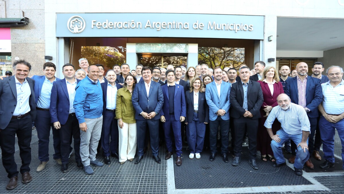 Fernando Espinoza y Axel Kicillof frente a la Federación Argentina de Municipios por el Régimen de Zona Fría