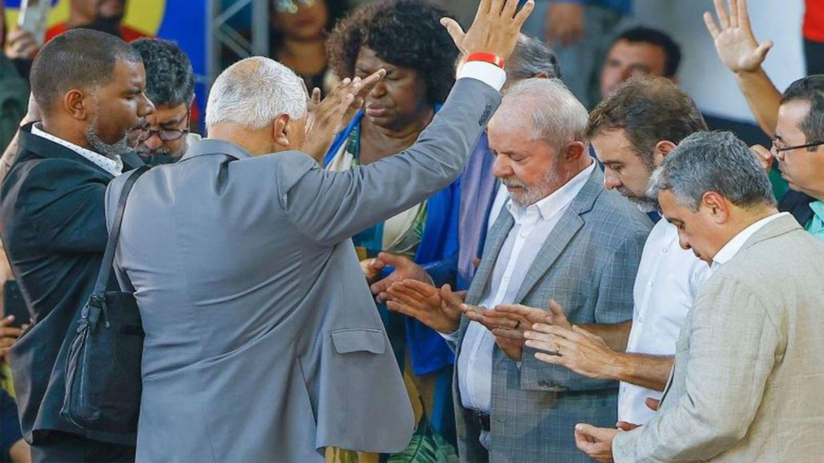 Voto evangélico: Lula durante un acto de campaña en Brasil
